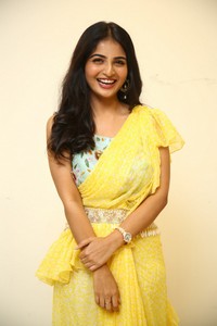 Sreemukhi Launches Whipride Taxi Services In HYD